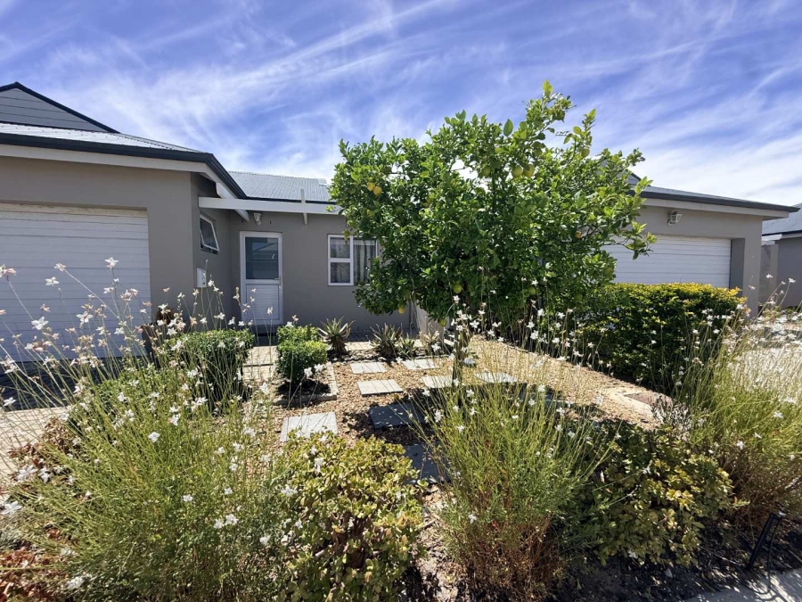 To Let 3 Bedroom Property for Rent in Kraaifontein Western Cape